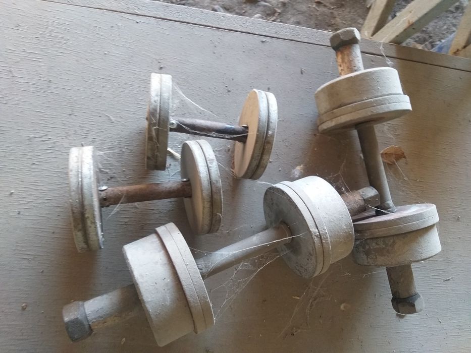 Gantil sotiladi Russia har biri 15 kg dan 2 ta maydacha ham qushiladi