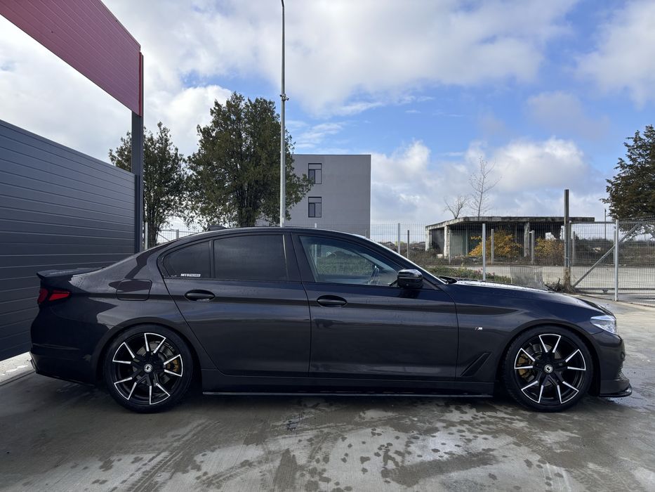BMW Seria 5 G30 520d Primul Proprietar / Impecabilă / 2018 / Padele