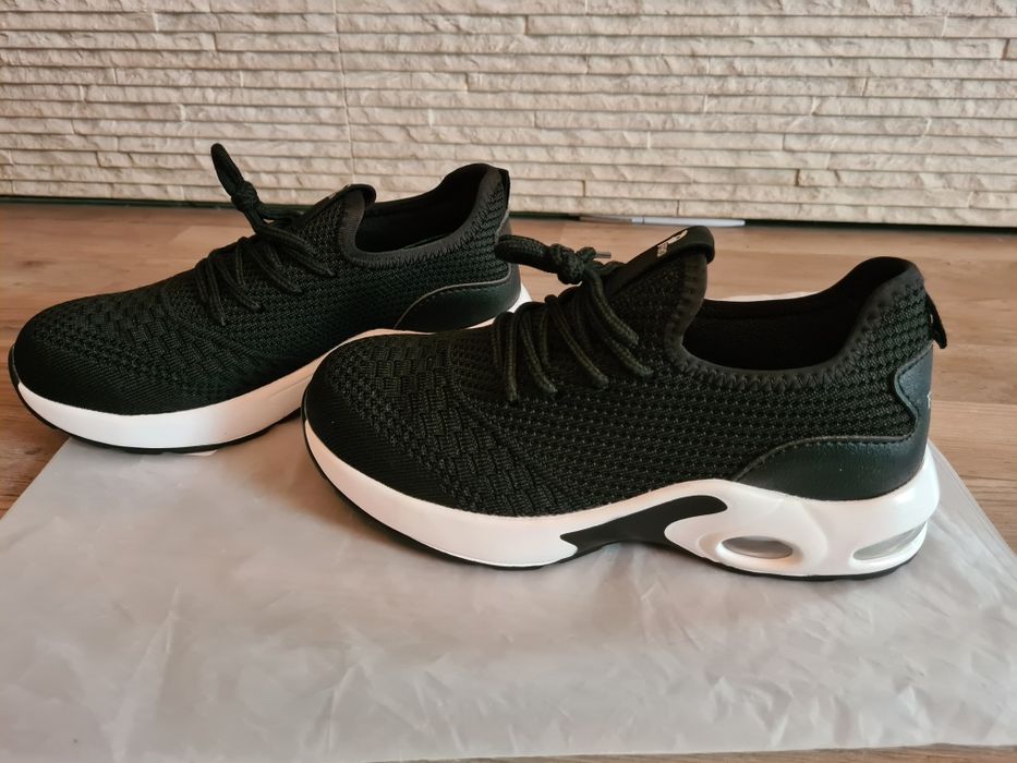 Маратонки номер 36