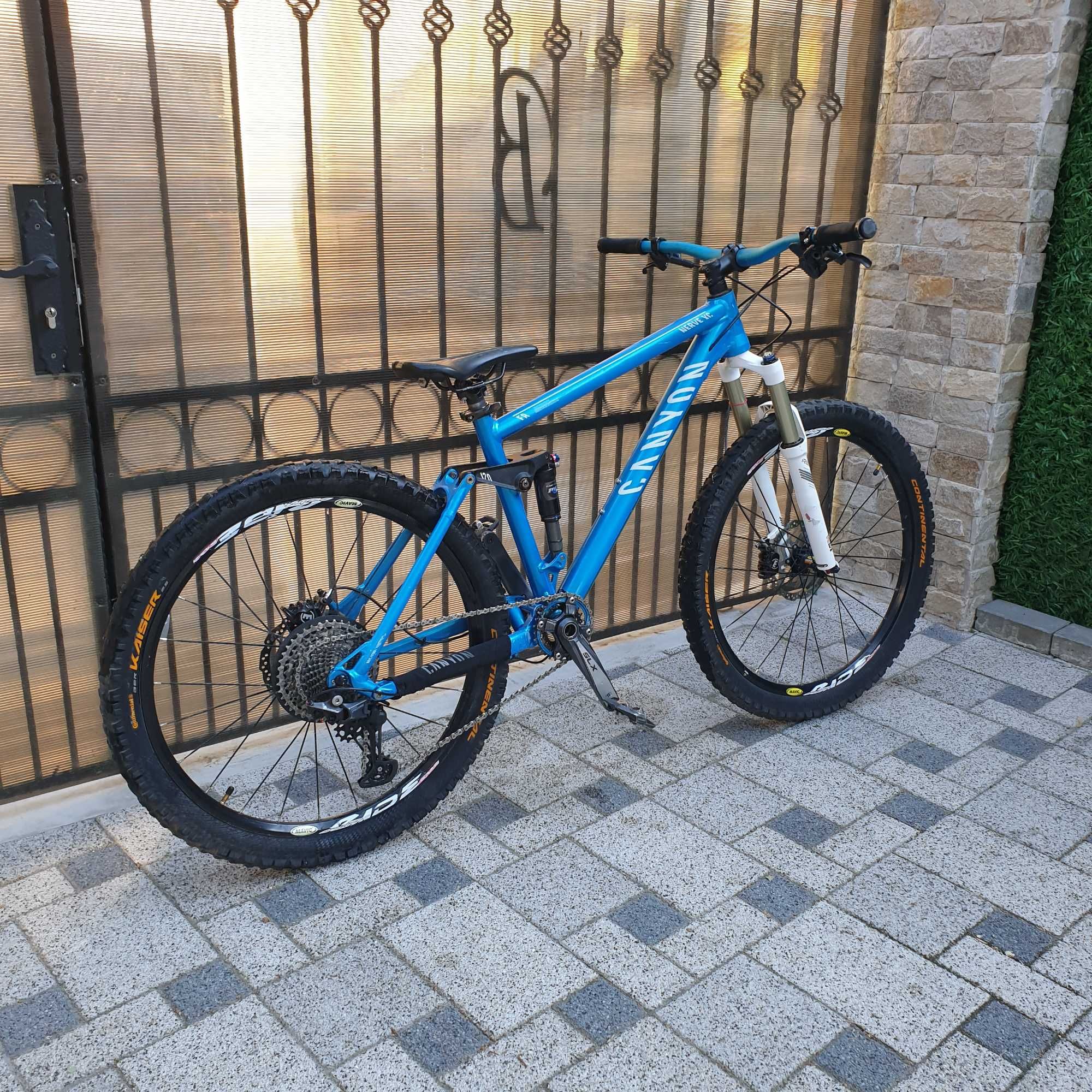 Продавам Canyon nerve xc f8