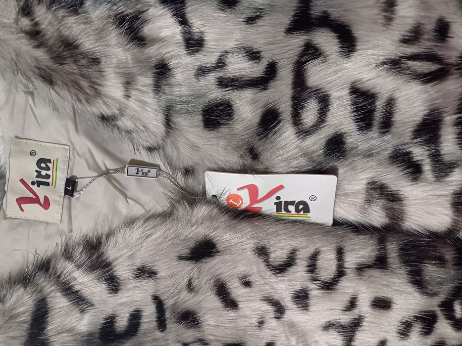 Vestă de blană artificiala și imprimeu leopard