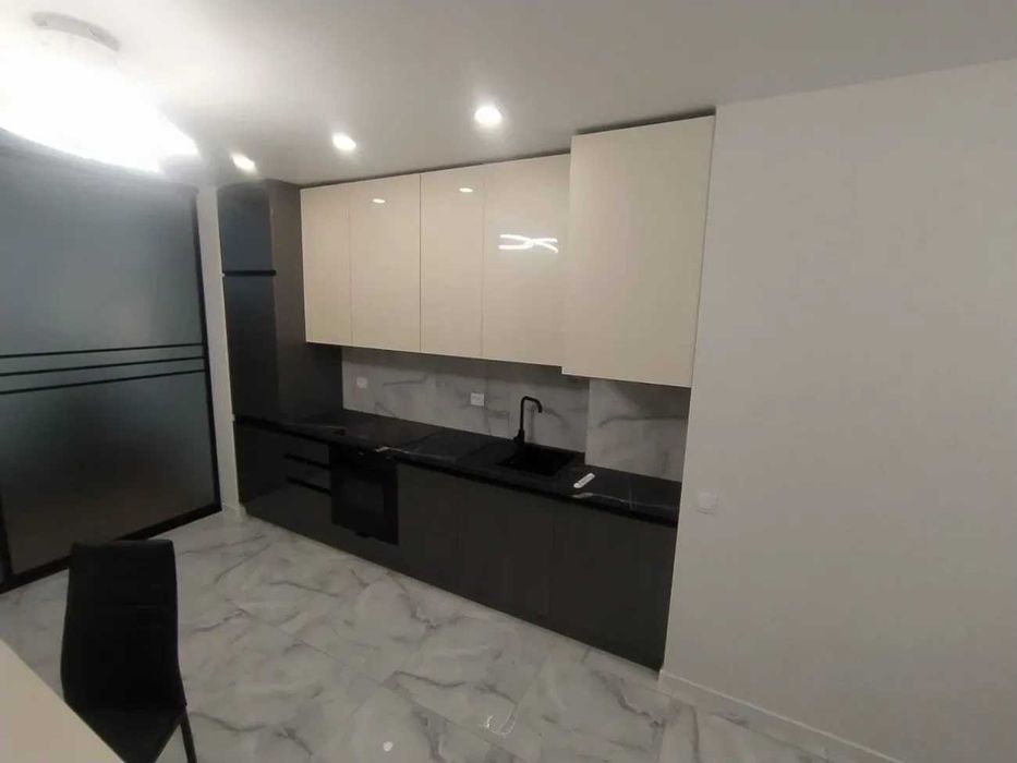 Дава се под наем Двустаен апартамент в София, Зона Б-18 - 65 кв.м за 459 € - Снимка #4