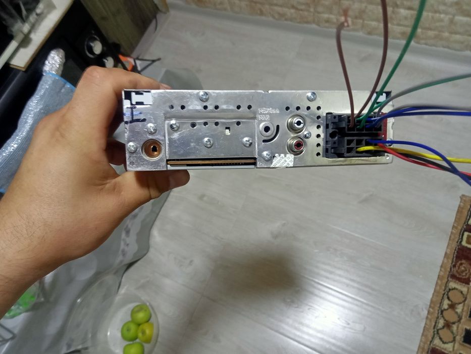 Продам штатный магнитолу USB, AUX, RADIO в хорошем состоянии.