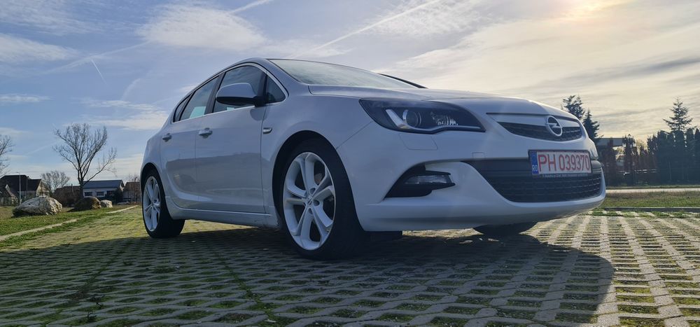 Opel Astra J 1.7 CDTI - 131 CP - SPORT EDITION