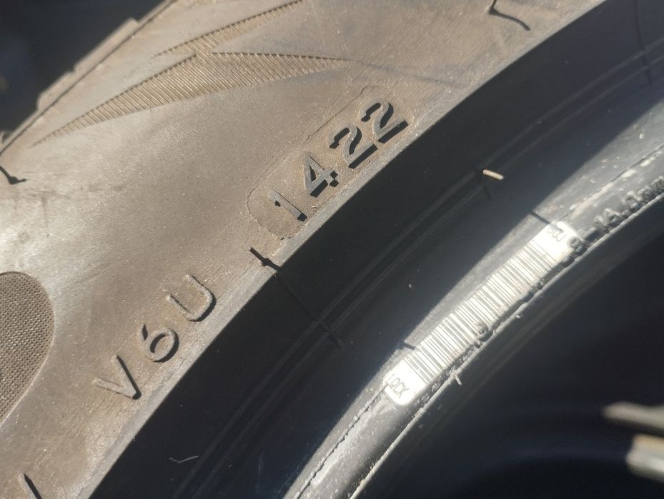 4 buc 235 50 r19 103V Bridgestone iarnă, dot 2022