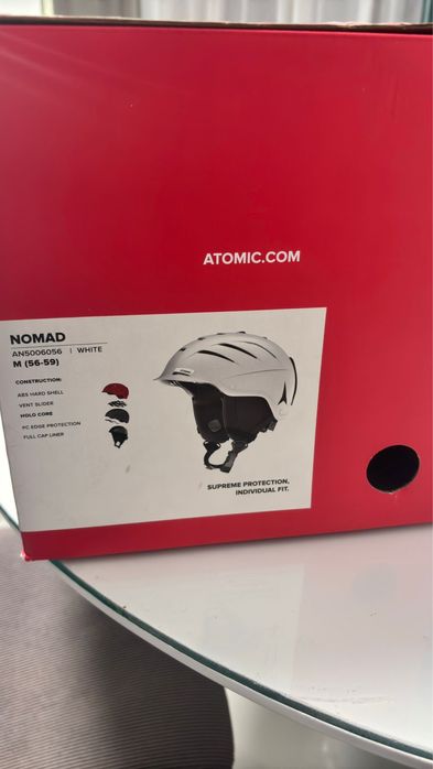 casca schi Atomic Nomad
