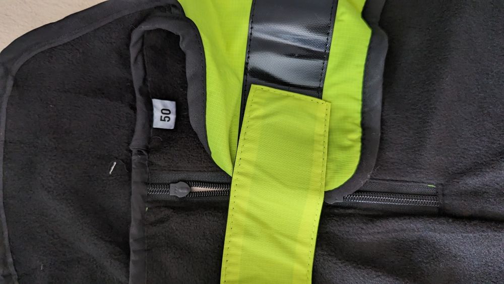 Непромокаеми дрехи за куче