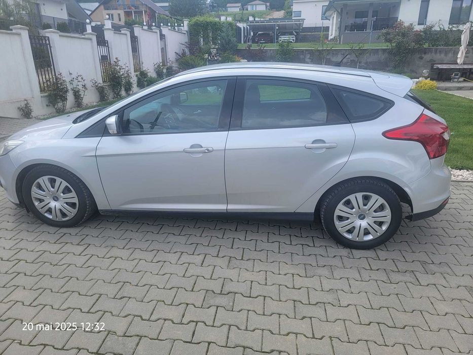 Vând Ford Focus mk3 hatchback din anul 2011,  motor de 1.6tdc   euro 5