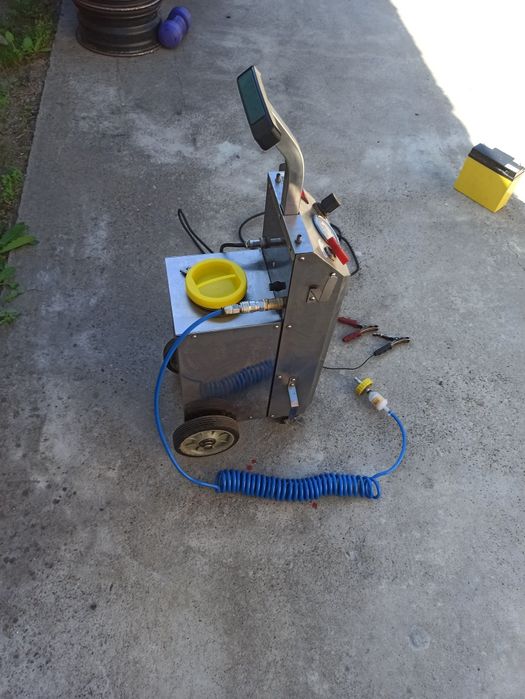 Aparat aerisitor auto de frine, ambreiaj