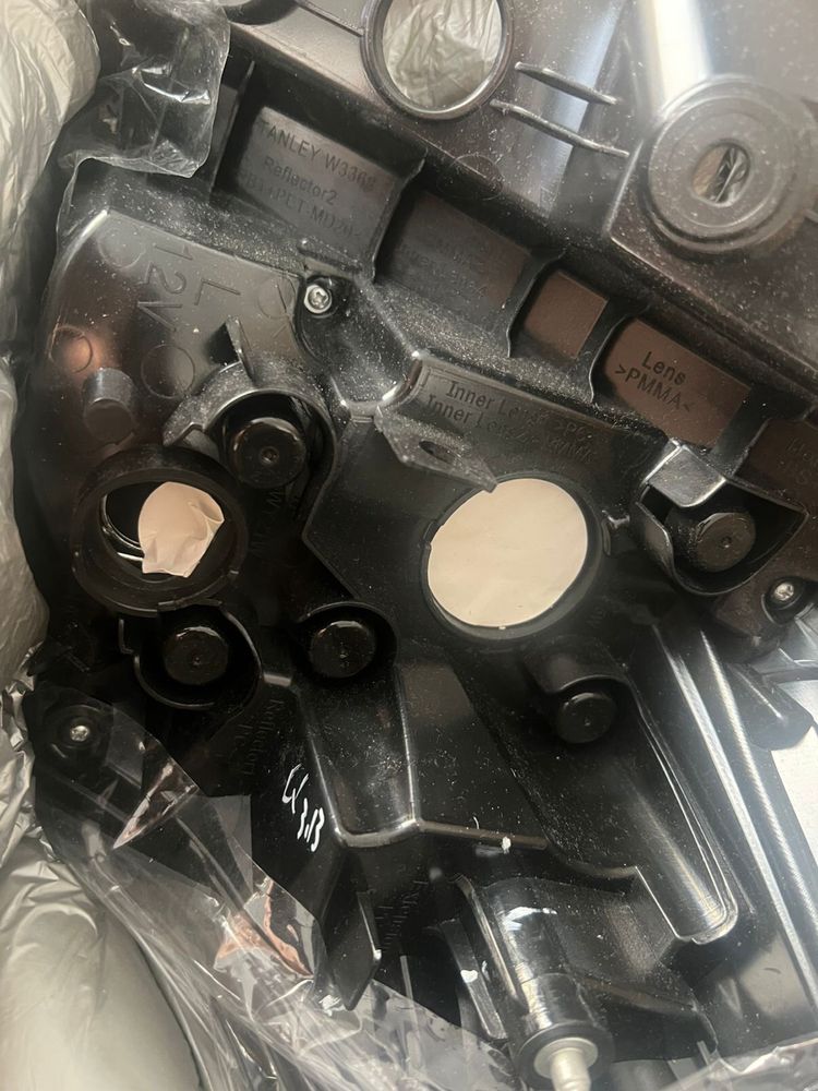Задняя фара RAV4
