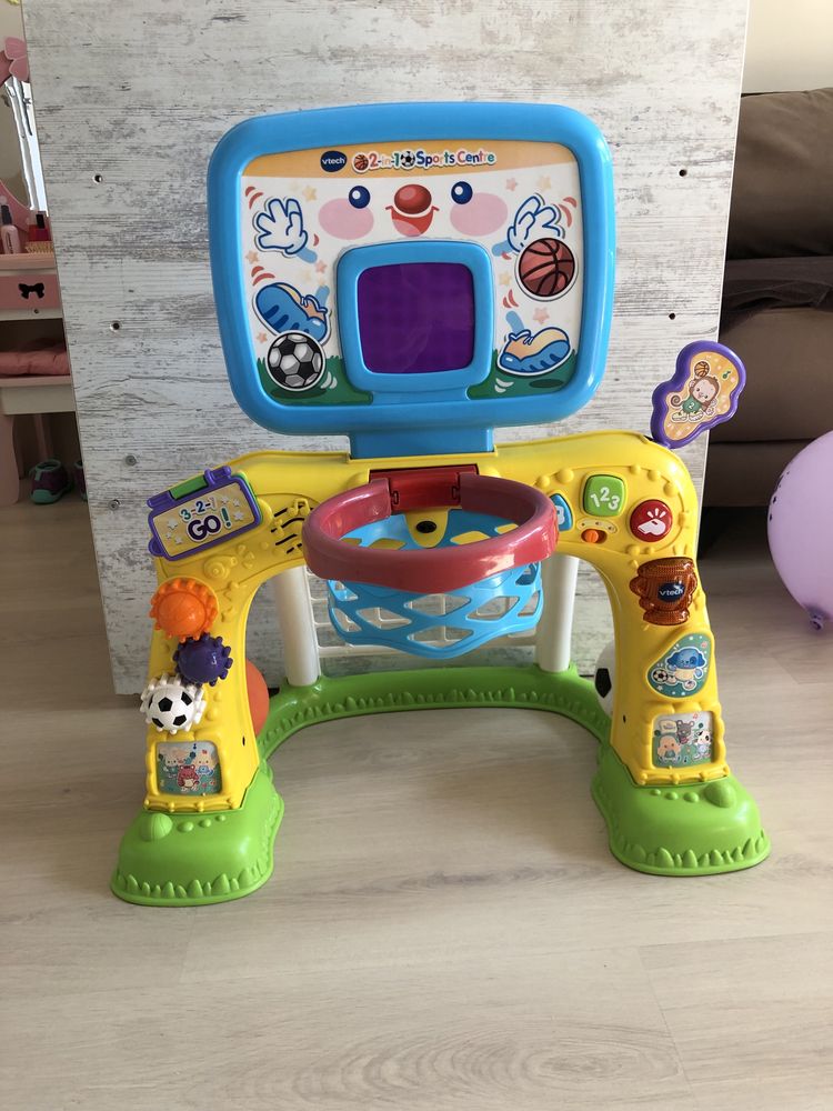 Vtech 2-in-1 Sports Centre