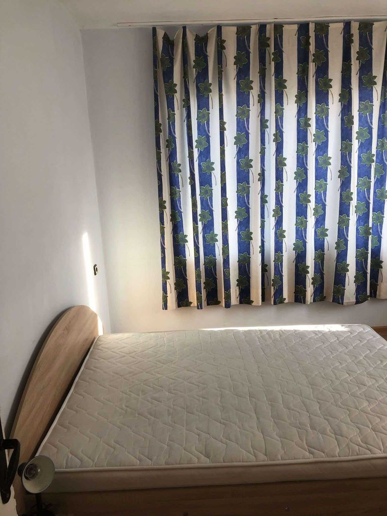 Дава се под наем Етаж от къща в Враца, Център - 100 кв.м за 214.2 € - Снимка #3