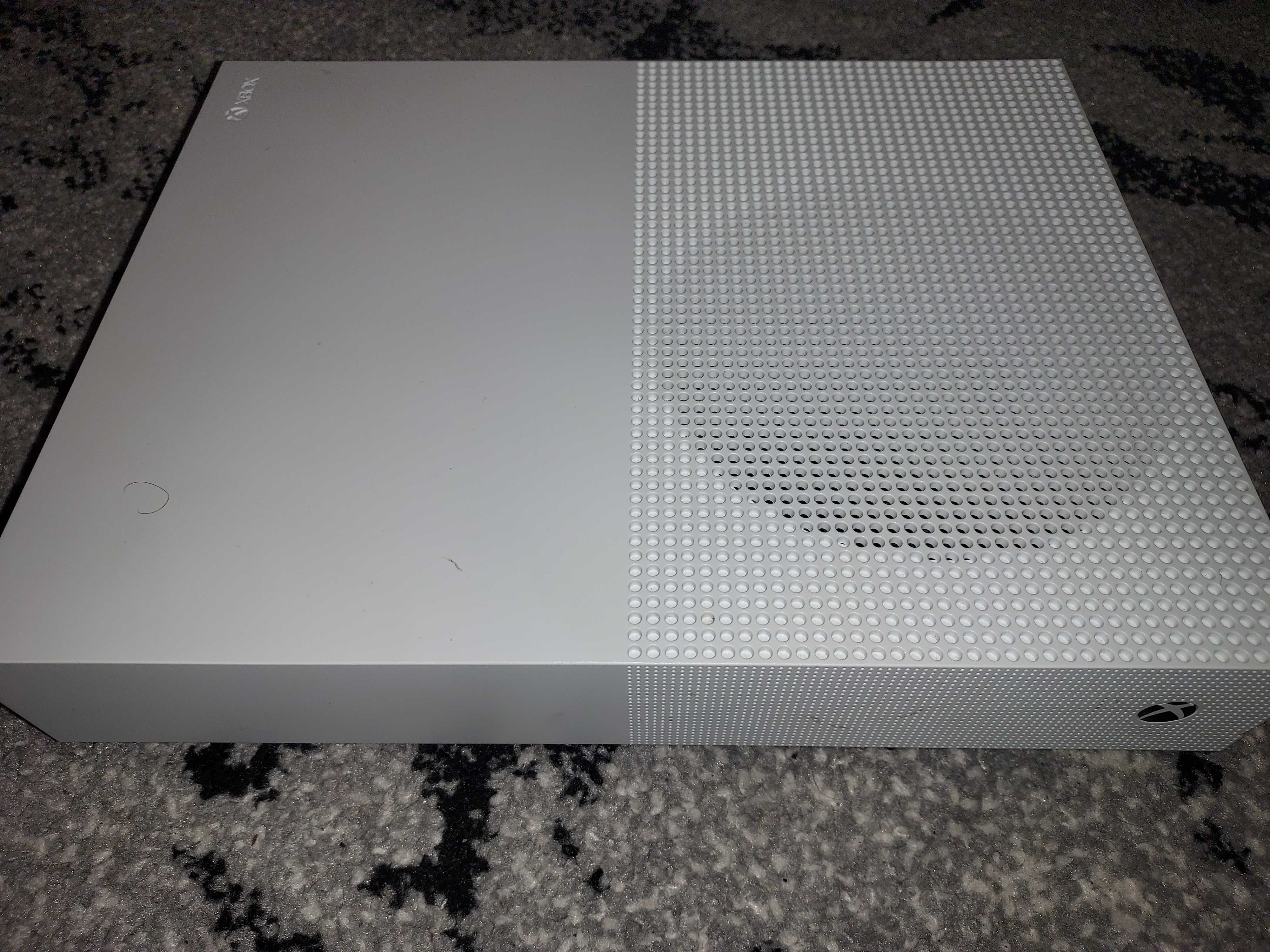 De vanzare Xbox One S digital edition