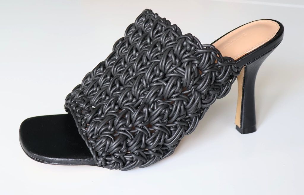 Bottega Veneta дамски кожени плетени сандали на висок ток 37