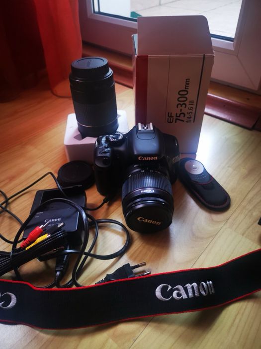 Фотоапарат Canon