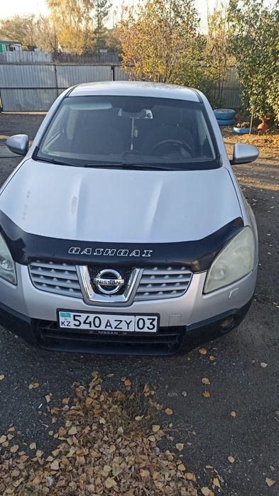 Продам автомашину Nissan