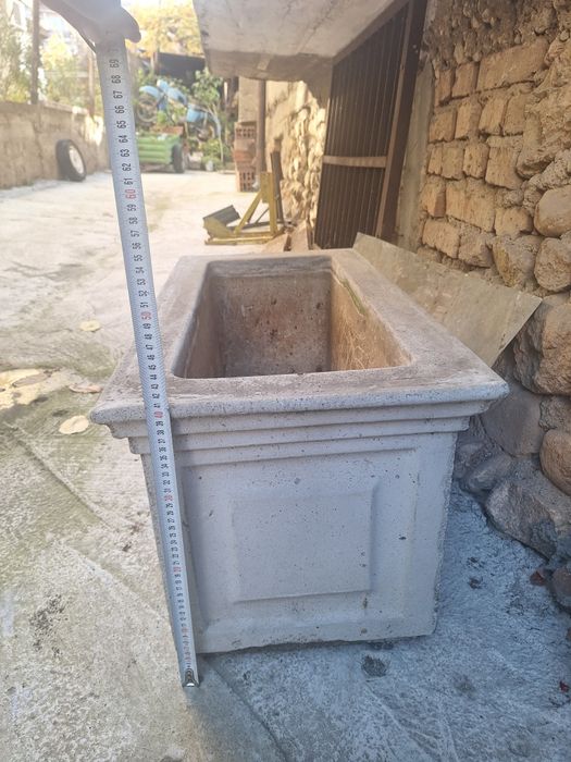 Бетонна кашпа/саксия/