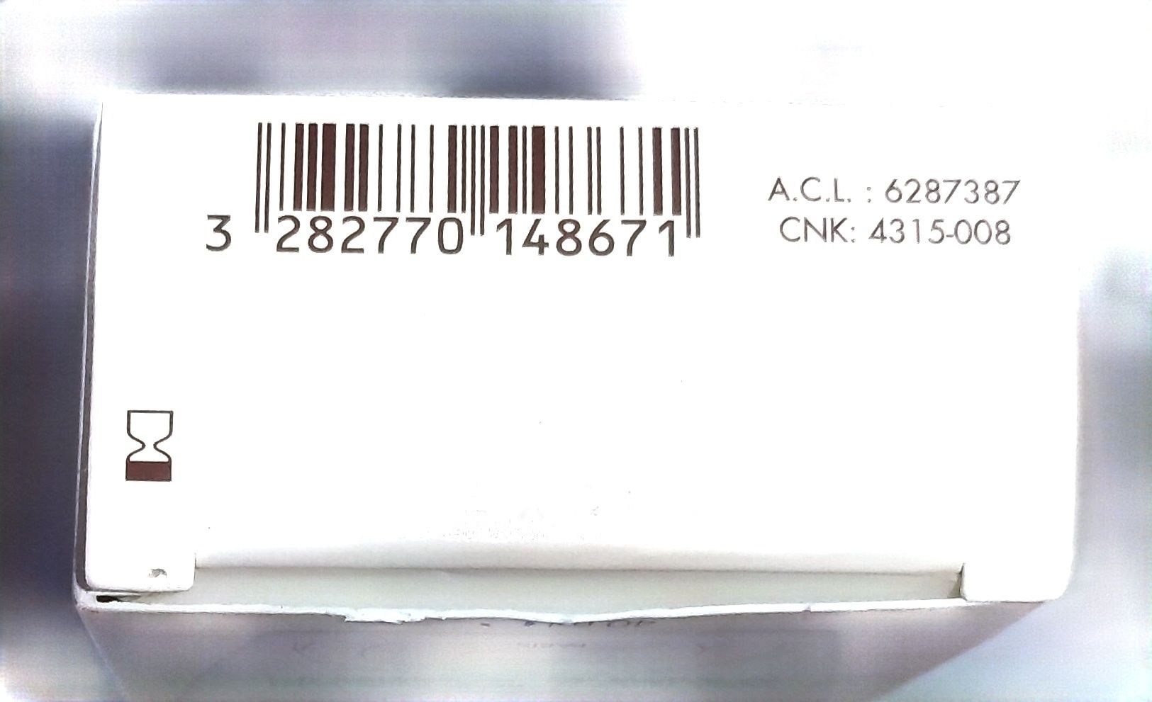 Avène Fluid mineral SPF 50+ pentru piele sensibilă sau intolerantă