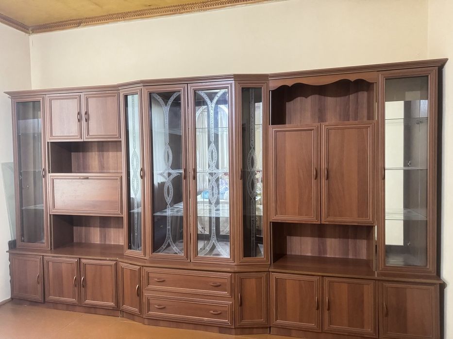 Стенка сотилади 4 метрли