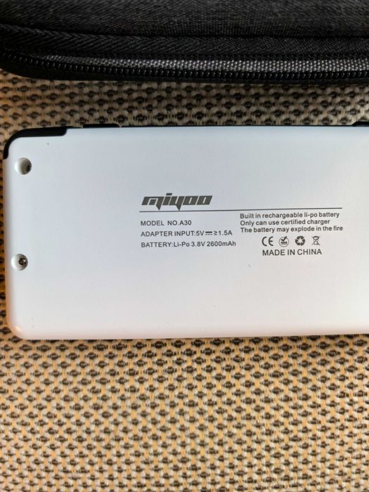 Мини конзола Miyoo A30 с включени игри, 4-ядрен 1.5GHz, 512MB, IPS LCD