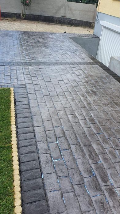 Beton amprentat, Pavaj beton curti, gradini, alei, terase, hale