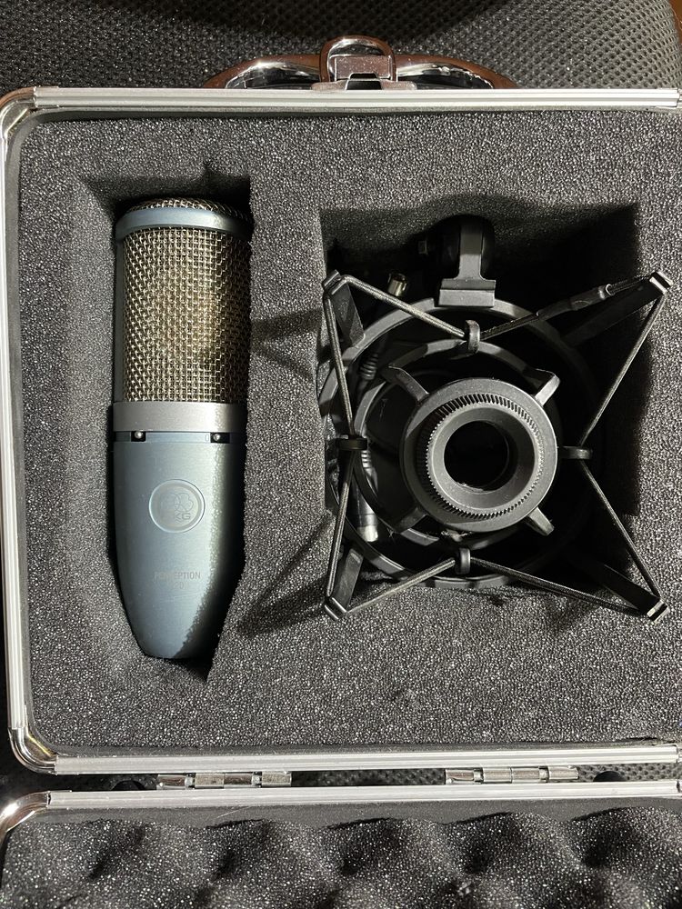 Akg P220 микрофон