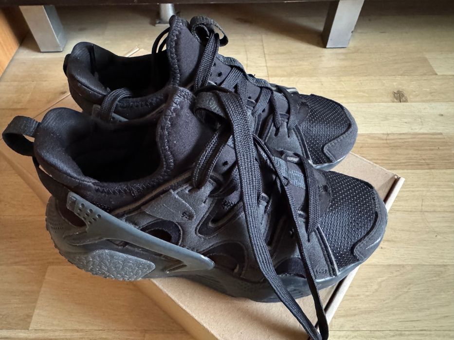 Дамски маратонки Nike Air Huarache