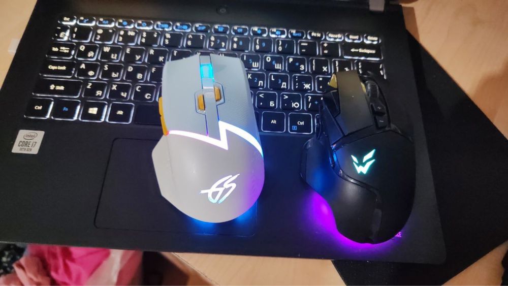 Noutbuk acer с подсветкой клавиатури