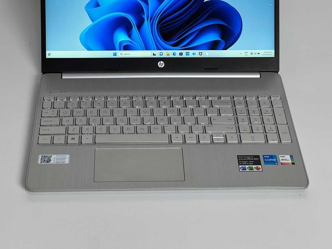 Ultrabook HP IntelCore i5-gen12 16GB ddr4 512GB SSD 15.6"  NOU!