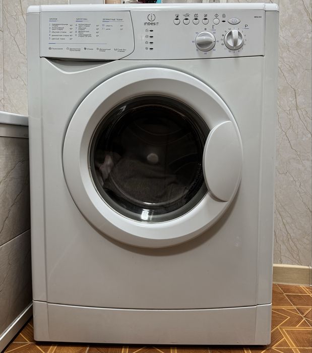 Стиральная машина indesit 5кг