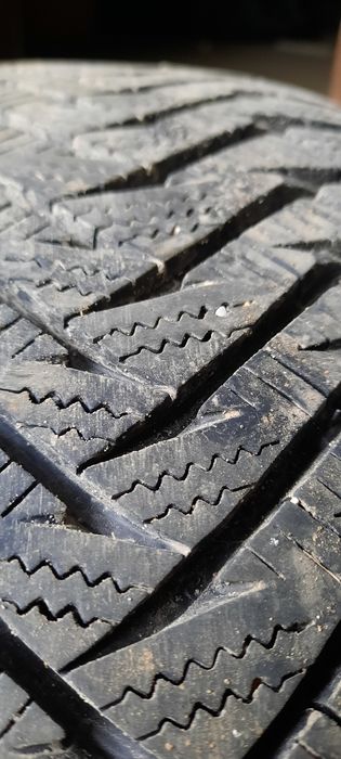 Зимни гуми с джанти 215/60/16 за БМВ Е46 4бр