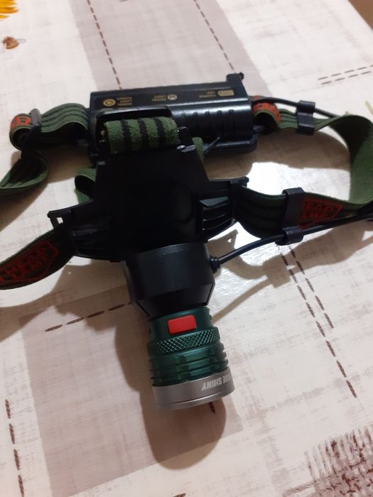 Lanterna cu senzor miscare