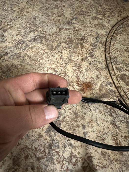 Датчик каленвала BMW