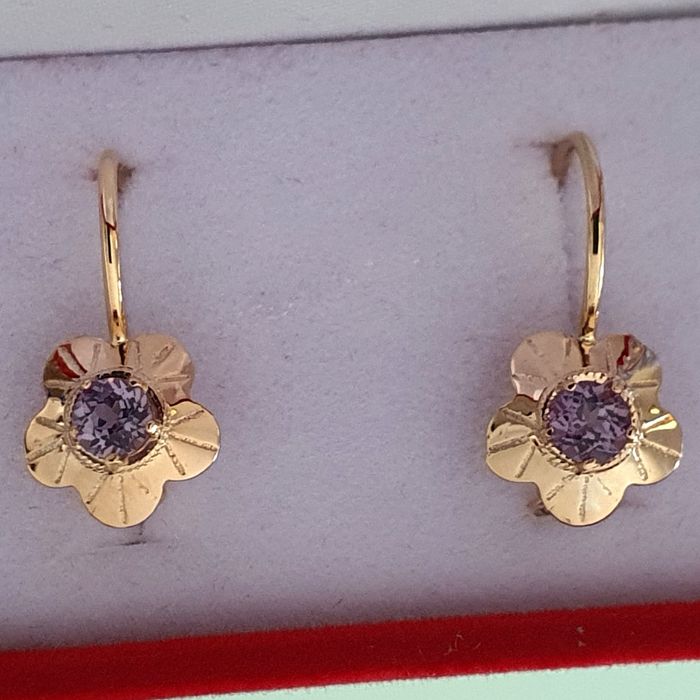 Cercei rusesti aur 14K cu alexandrite