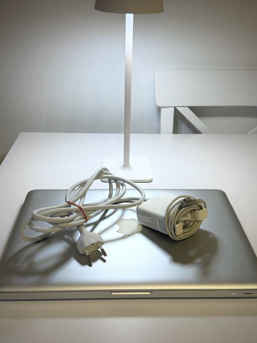 Apple MacBook 5.1 SSD 120GB