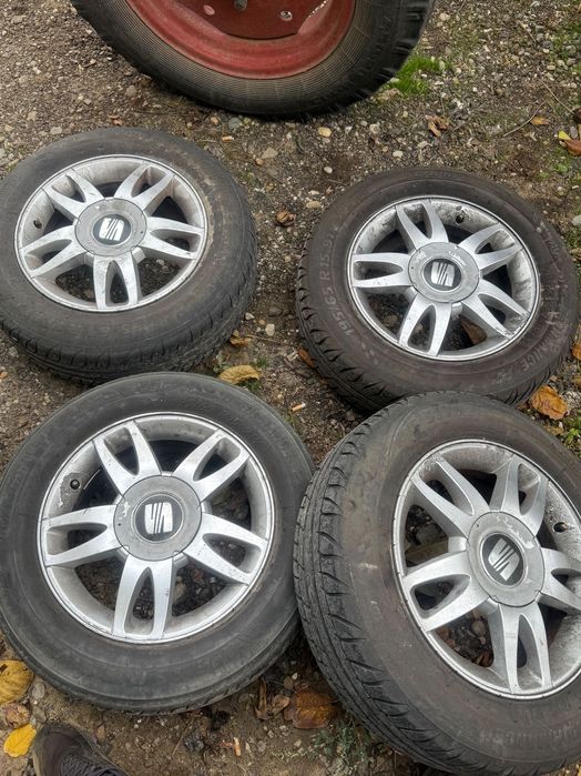 Продавам джанти от сеат леон!