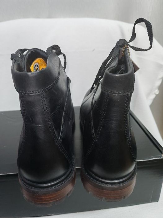 Чудесни мъжки боти от естествена кожа CAT №44