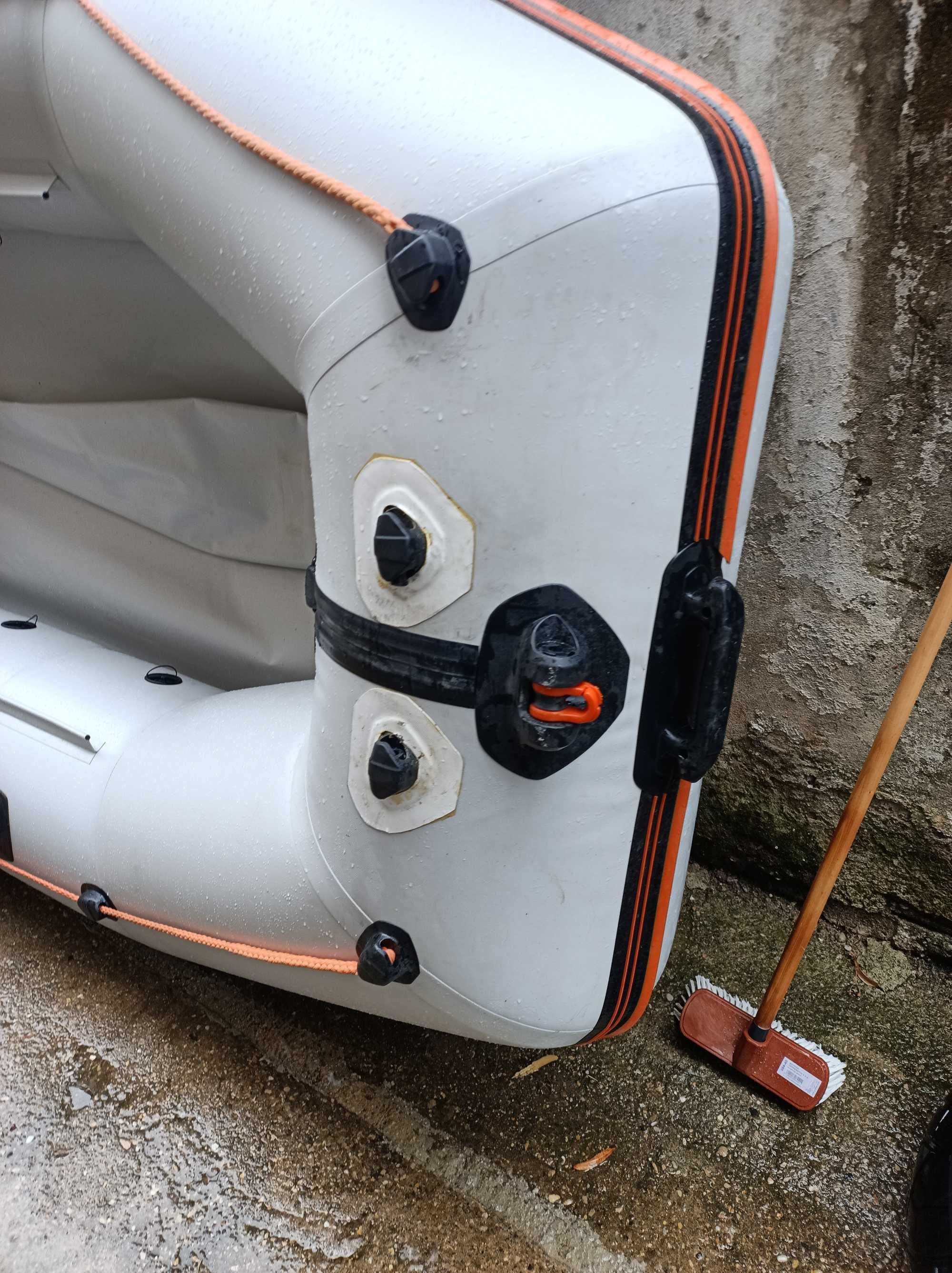 Лодка Kolibri 300D и Haswing Protuar