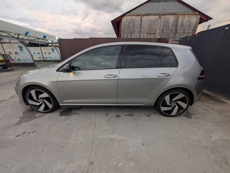 Volkswagen Golf 7 09.2014 - 2.0 TDI - 150 cai, automat, 149.000 km