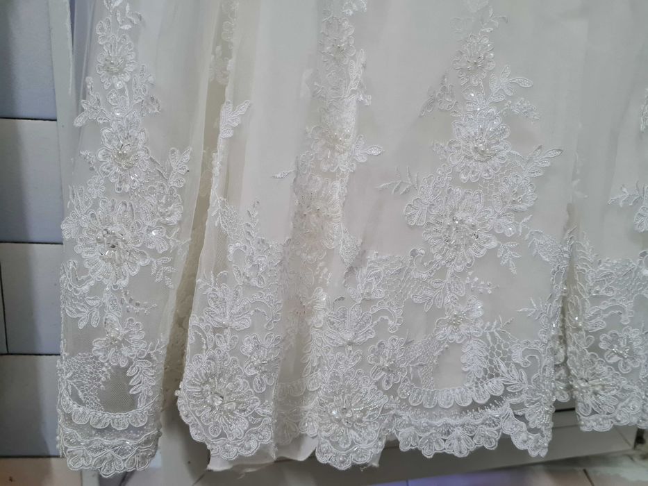 Rochie mireasa pantofi