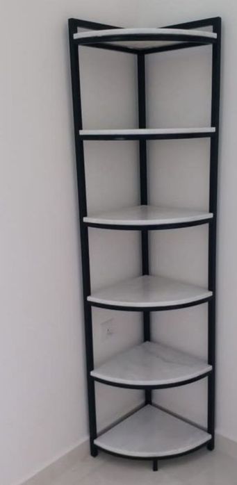 Цветочный уголок из лофта