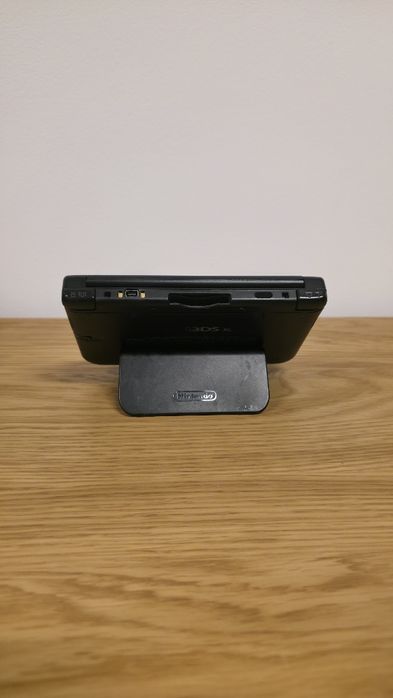 Nintendo 3DS XL, Modat, 440 jocuri, 10 in 1