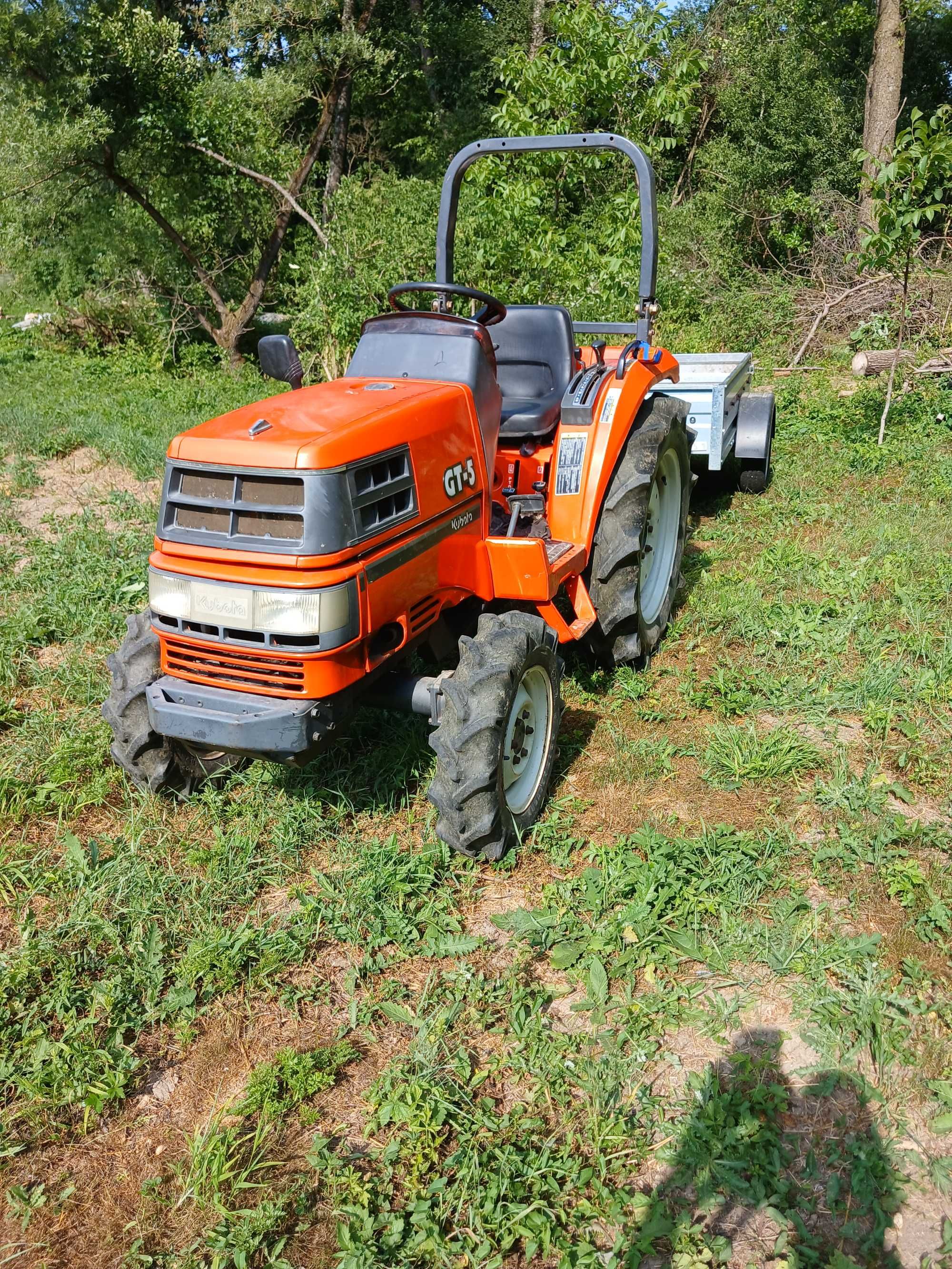 Vand tractor Kubota GT5