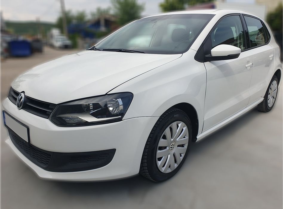 Inchiriez Volkswagen POLO 6R 2012 24/7 De la 50 lei/zi  1.4i Manual