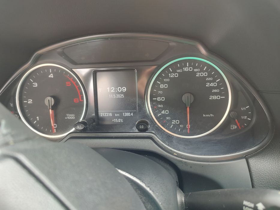 Vând Q5 Quattro 2012