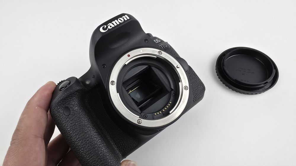 Camera foto  DSLR Canon 77D