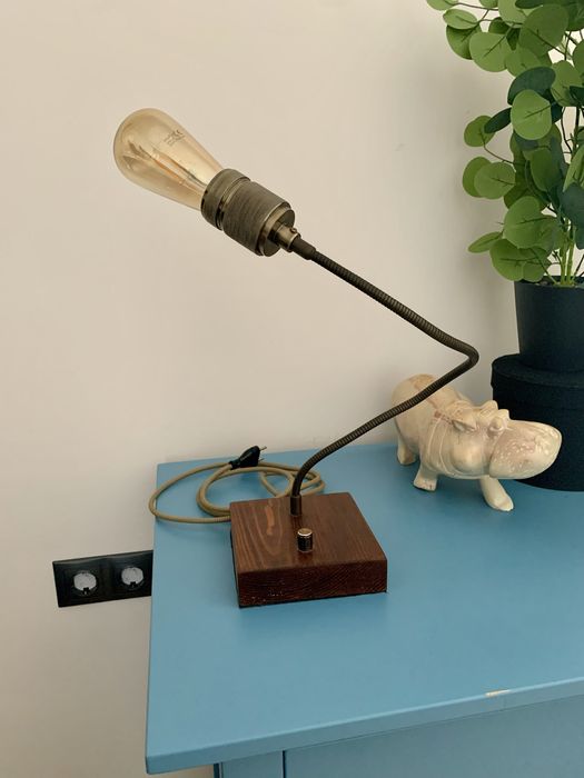 Винтидж настолна рампа с подвижно рамо, димираща