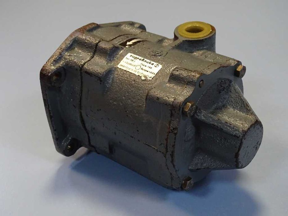 Вакуум помпа "Хидравлика" тип ПВ-1 за камион ГАЗ