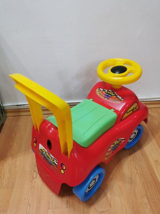 Prima mea masinuta fara pedale Team 64