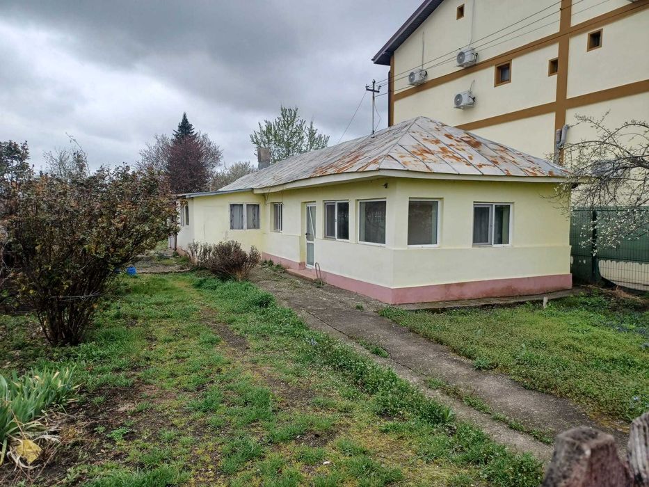 Casă de vânzare în Bărcănești